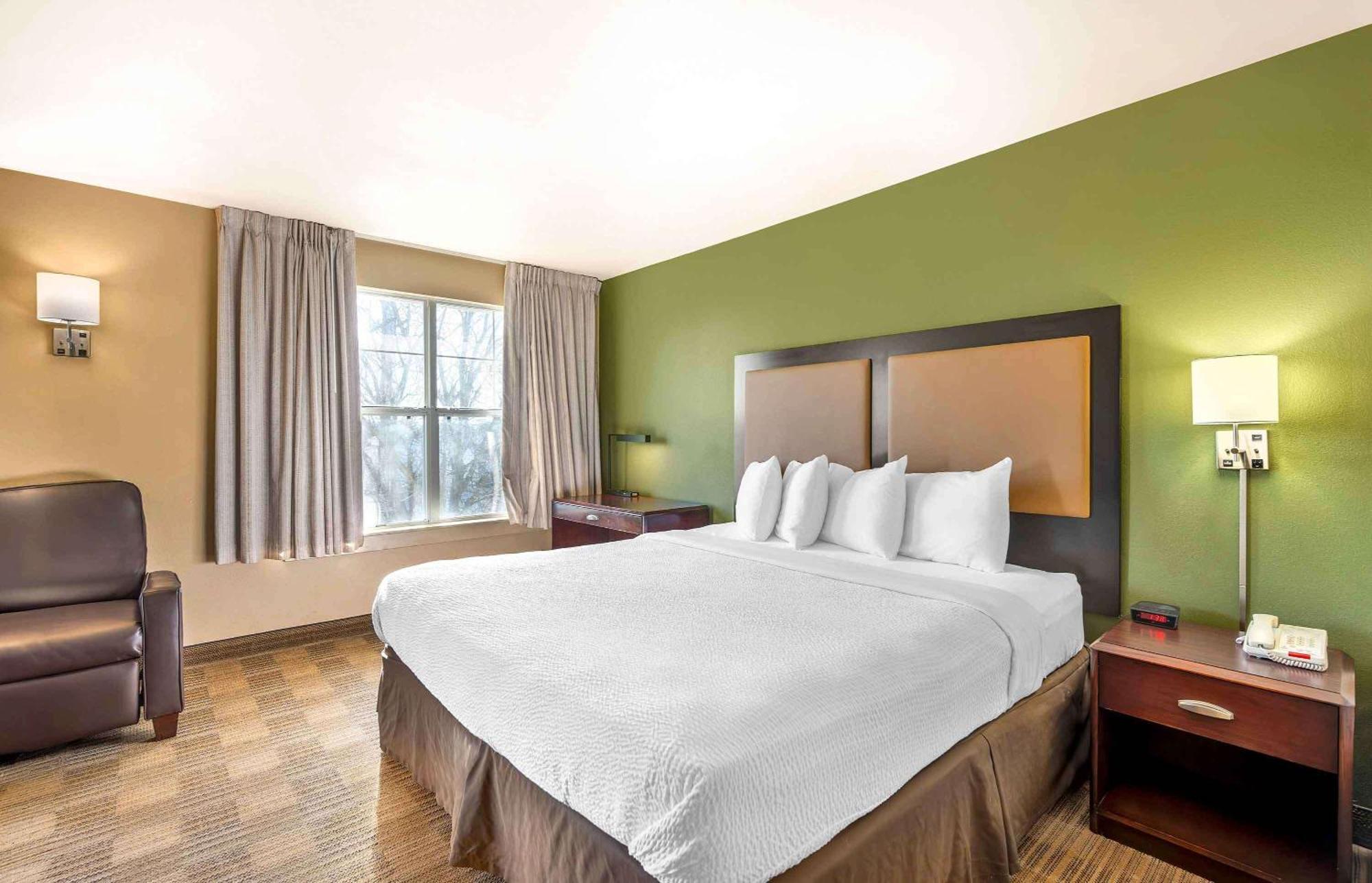 Extended America - - Polaris Hotel